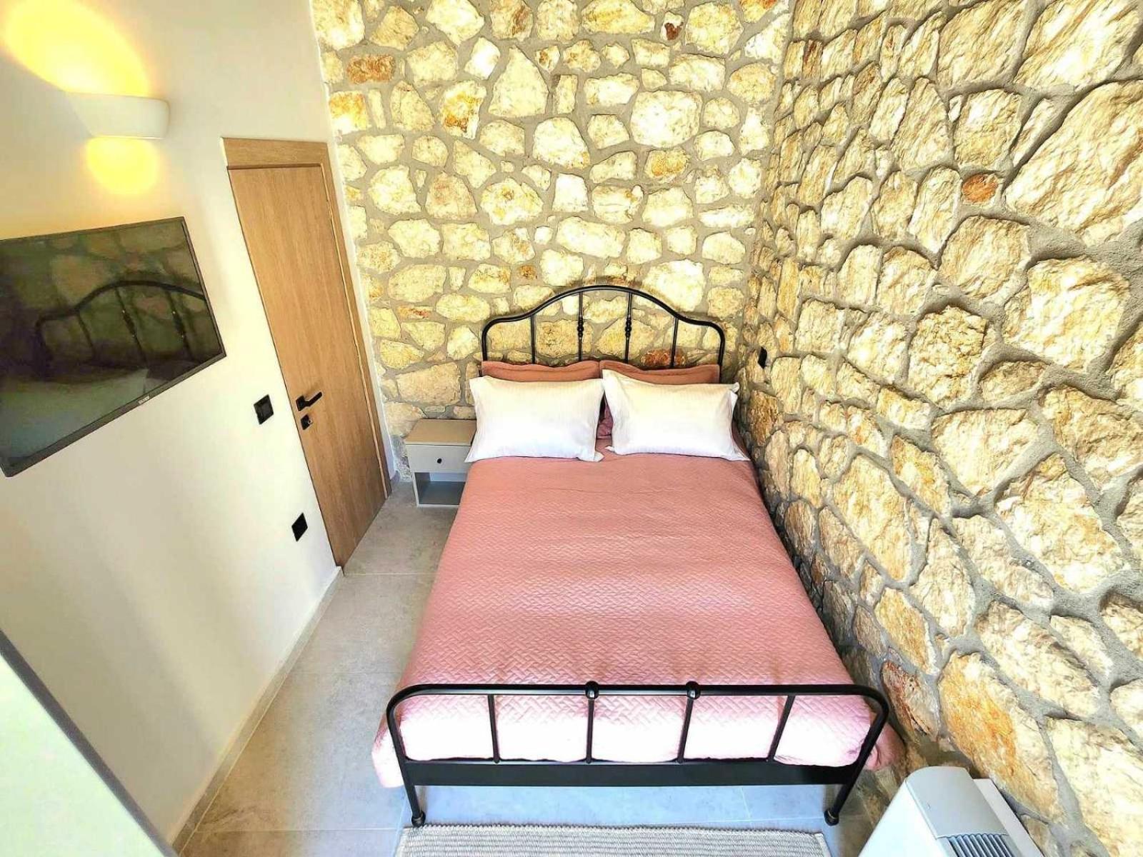 Appartement Gregory'S Farm à Levkákia Extérieur photo